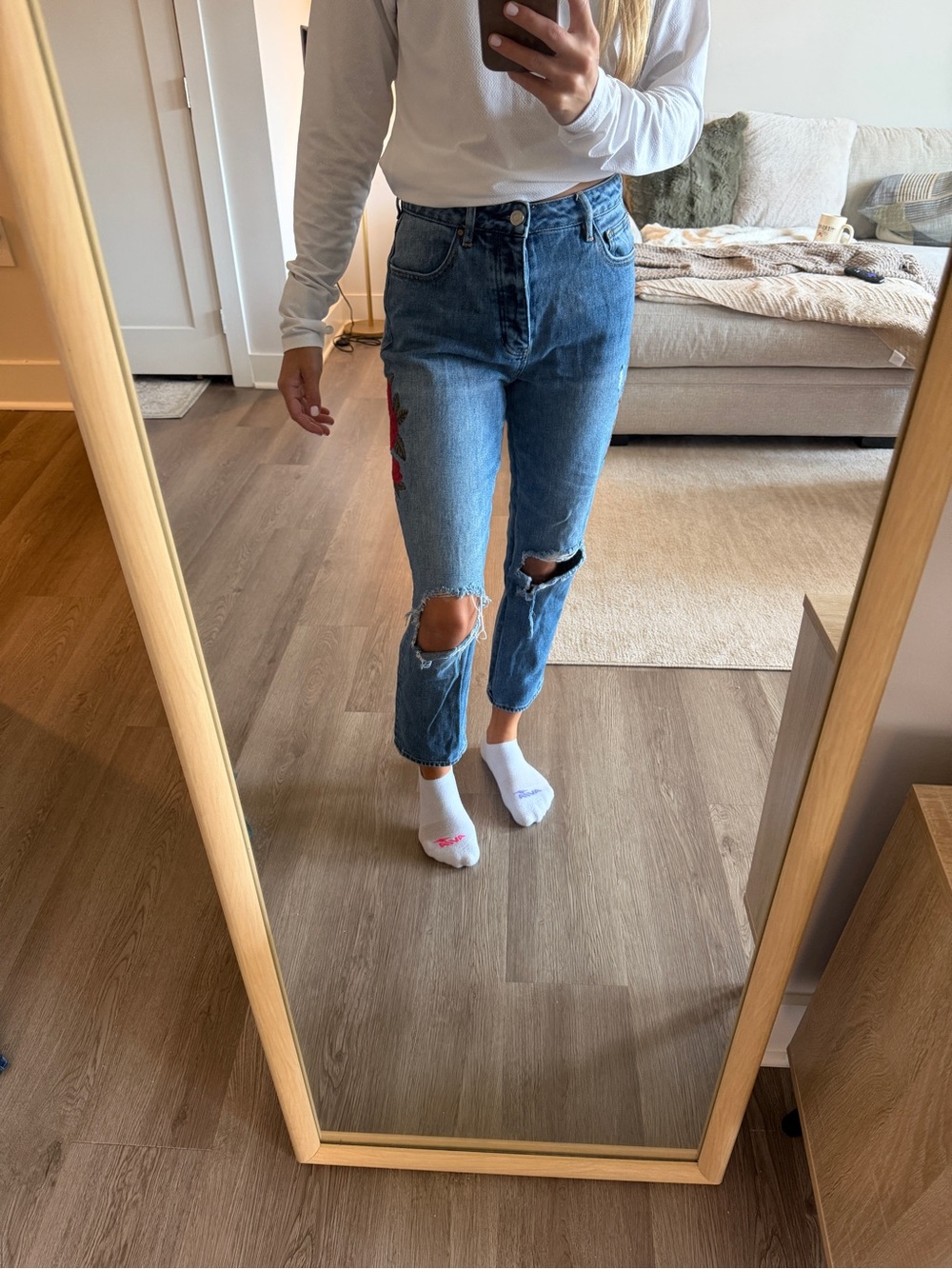 PacSun Light Blue High-Rise Distressed Ankle Jeans with Side Embroidery